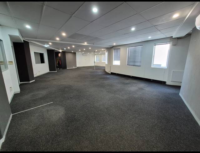 207M² OFFICE TO LET IN RIVONIA